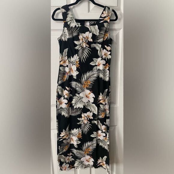 Vintage Pacific Legend Women’s Dress Size Small Black Floral Hawaiian Maxi 90s - Picture 1 of 8